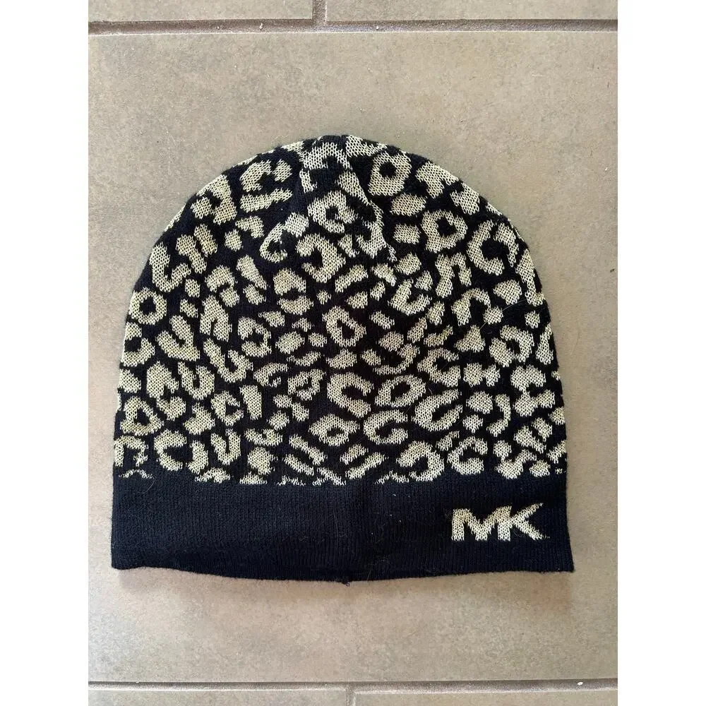 Michael Kors‎ Metallic Leporad Beanie in Black and Gold